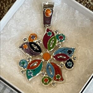 Best Multicolor Pendant With Hinged Hook